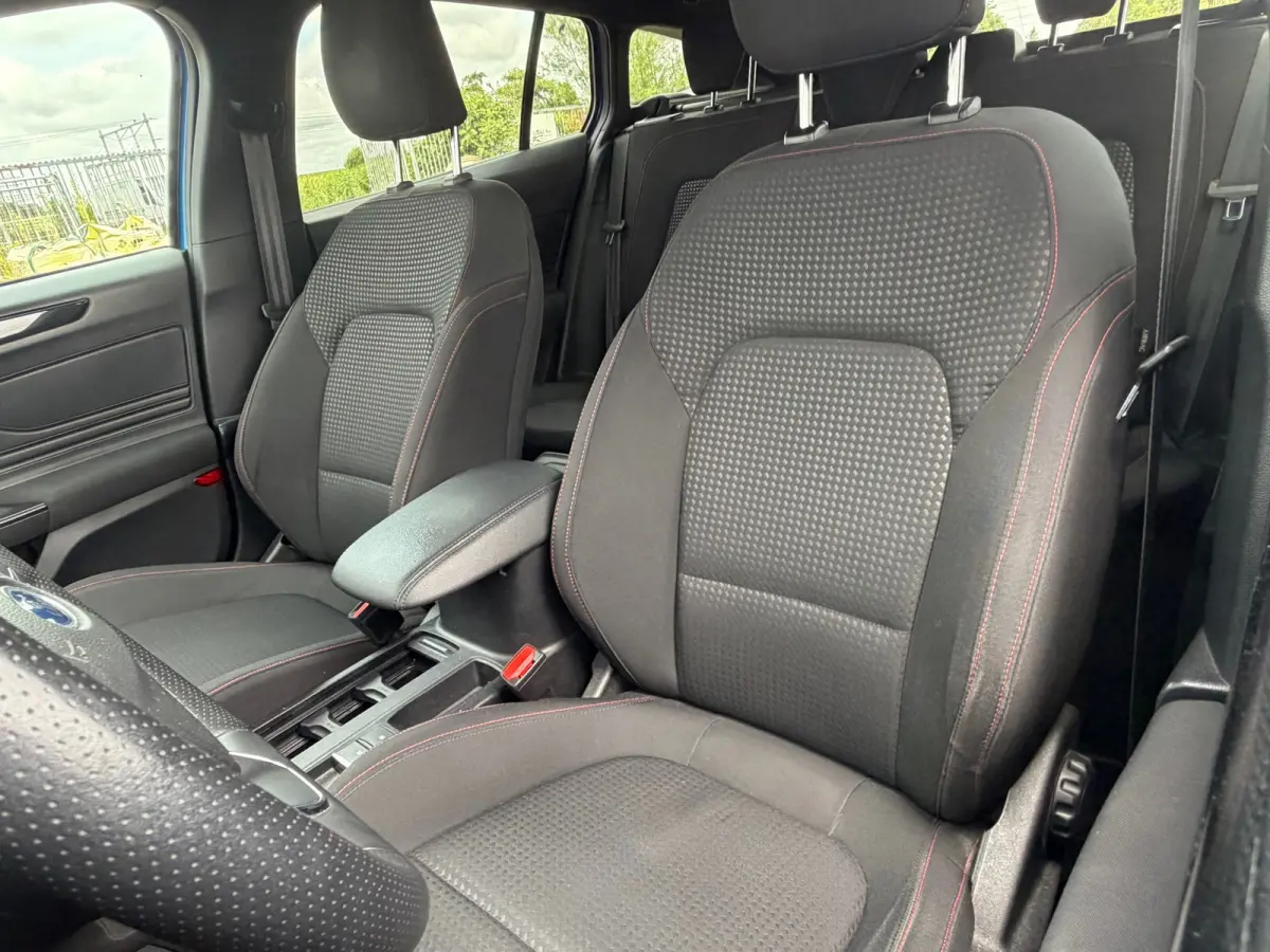 1.0 EcoBoost Hybrid ST Line X - Desert Island Blue - Virtual/Carplay/Camera