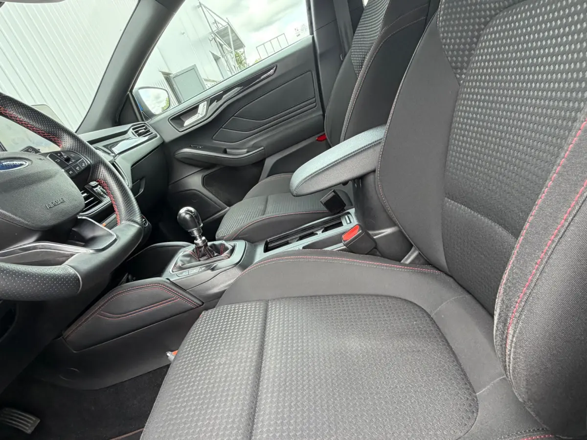 1.0 EcoBoost Hybrid ST Line X - Desert Island Blue - Virtual/Carplay/Camera