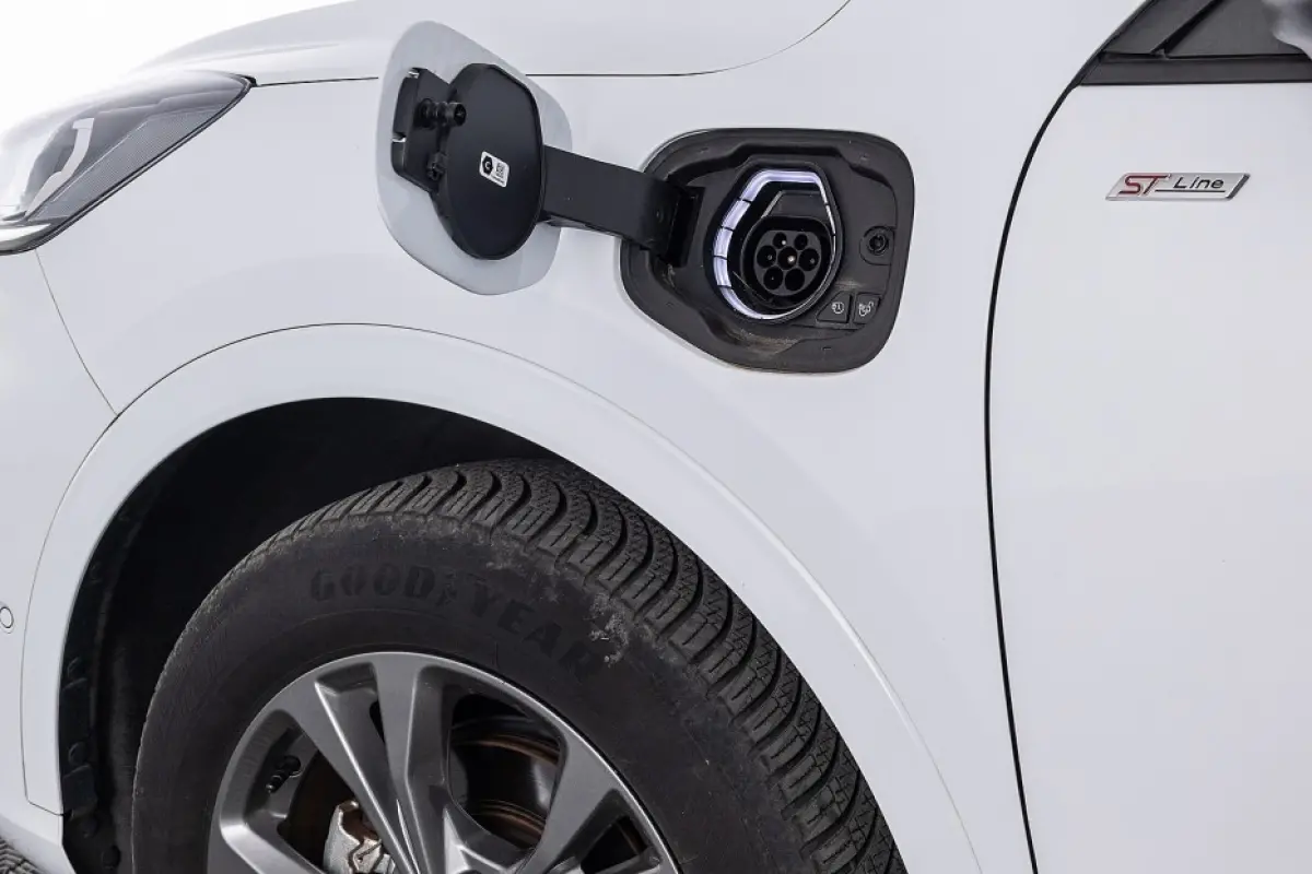 2.5 PHEV ST-Line X | B&O | Head-Up | NAVI | ECC !