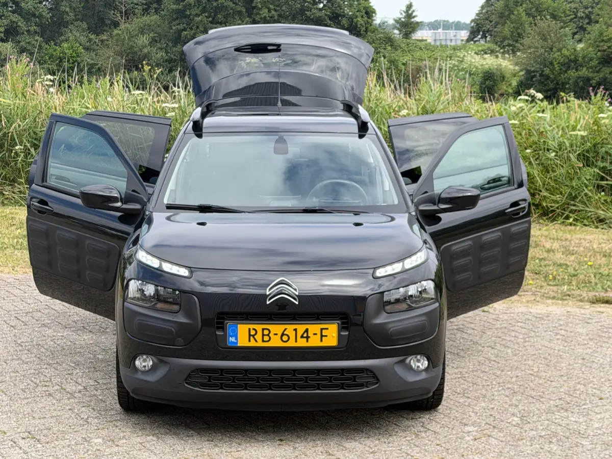 1.2 PureTech One-Tone 110pk Automaat - Noir Obsedien - Chique