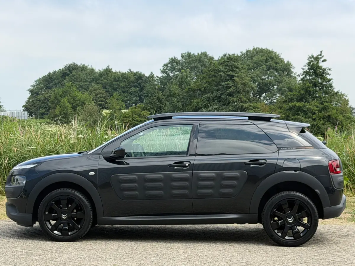 1.2 PureTech One-Tone 110pk Automaat - Noir Obsedien - Chique