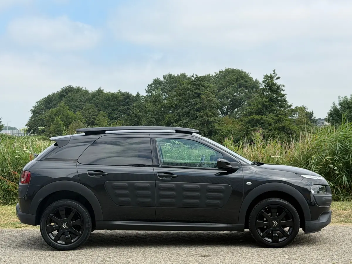 1.2 PureTech One-Tone 110pk Automaat - Noir Obsedien - Chique