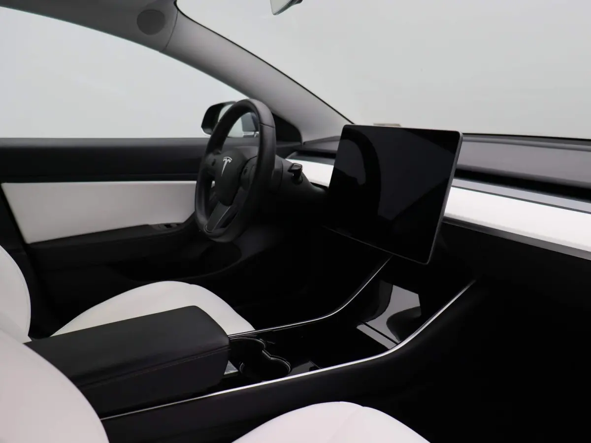 Long Range AWD 75 kWh | ECC | Navi | Leder | LMV | Panorama | PDC | LED | Cam |