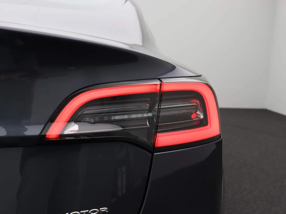 Long Range AWD 75 kWh | ECC | Navi | Leder | LMV | Panorama | PDC | LED | Cam |