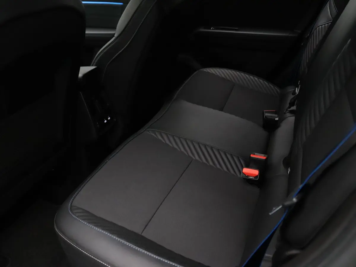 E-Tech full hybrid 145pk esprit Alpine Rondomzicht camera | Elektrisch glazen schuif-/kanteldak