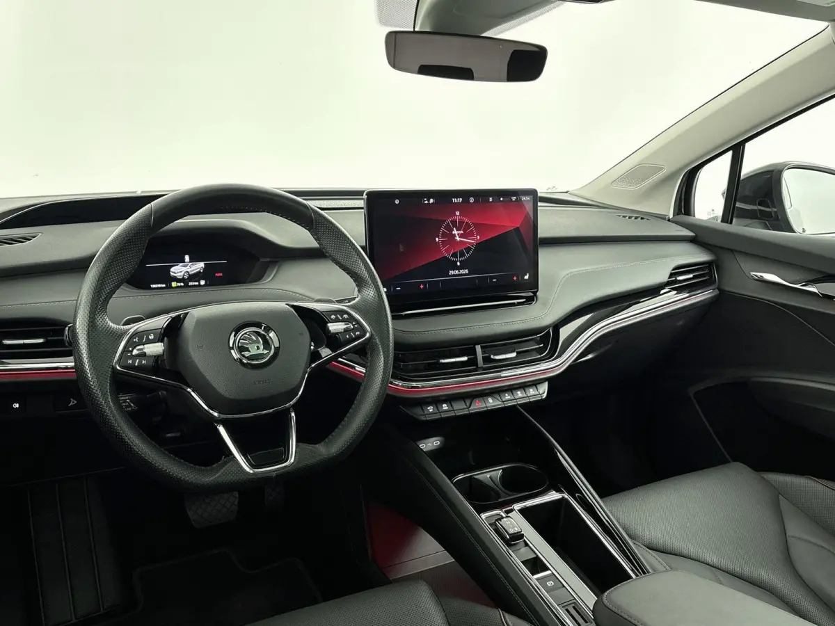 60 | SOH 91% | Apple Carplay | Android Auto | Bluetooth | Buitenspiegels Elektrisch verstel- en Verwarmbaar | Cruise Control Adaptief | Electronic Climate Control | Lichtmetalen Velgen | Nav