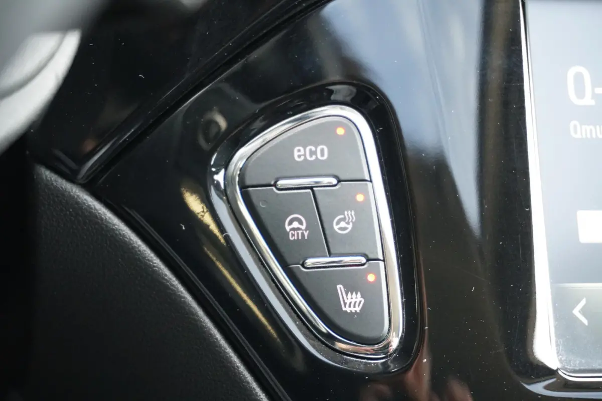 1.0 Turbo Glam Favourite + LEDER / PANO / APPLE CARPLAY