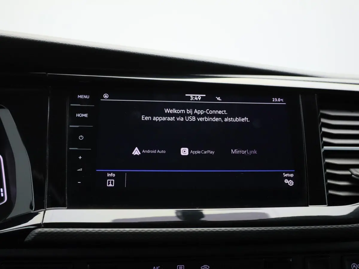 2.0 TDI L2H1 Bulli 150PK | Automaat | Dubbele Cabine | Trekhaak | Parkeersensoren Voor + Achter | Achteruitrijcamera | Adaptive Cruise Control | Multifunctioneel Stuurwiel | Voorruit Verwarm