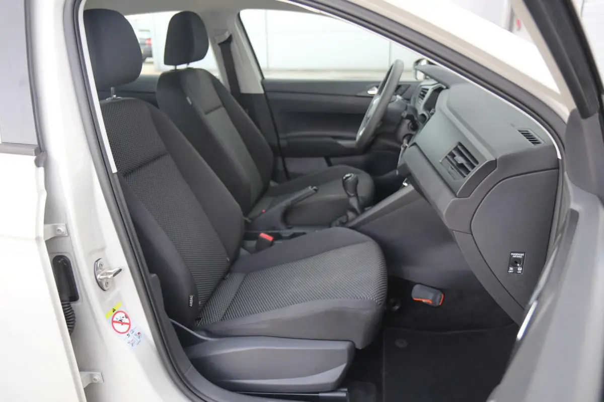 1.0 MPI 80pk Polo | App Connect | Parkeersensoren Achter | Airco