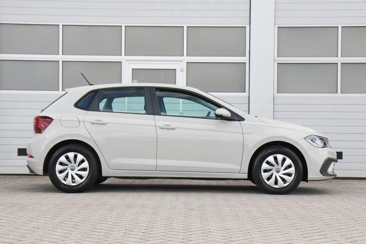 1.0 MPI 80pk Polo | App Connect | Parkeersensoren Achter | Airco