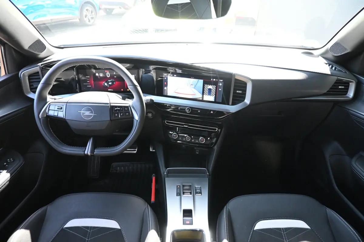 1.2 Turbo Hybrid GS 145pk | Massage | Navigatie | Achteruitrijcamera | Adaptive Cruise | Apple Carplay & Android Auto | !!