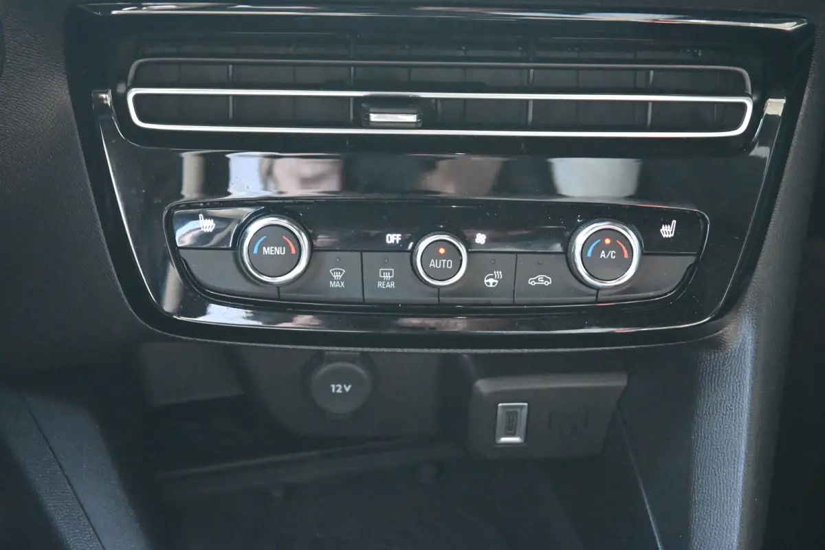 1.2 Turbo Hybrid GS 145pk | Massage | Navigatie | Achteruitrijcamera | Adaptive Cruise | Apple Carplay & Android Auto | !!