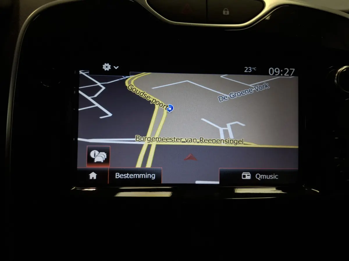 0.9 TCe Limited Trekhaak Navigatie 19" LM velgen Nieuwe APK Garantie