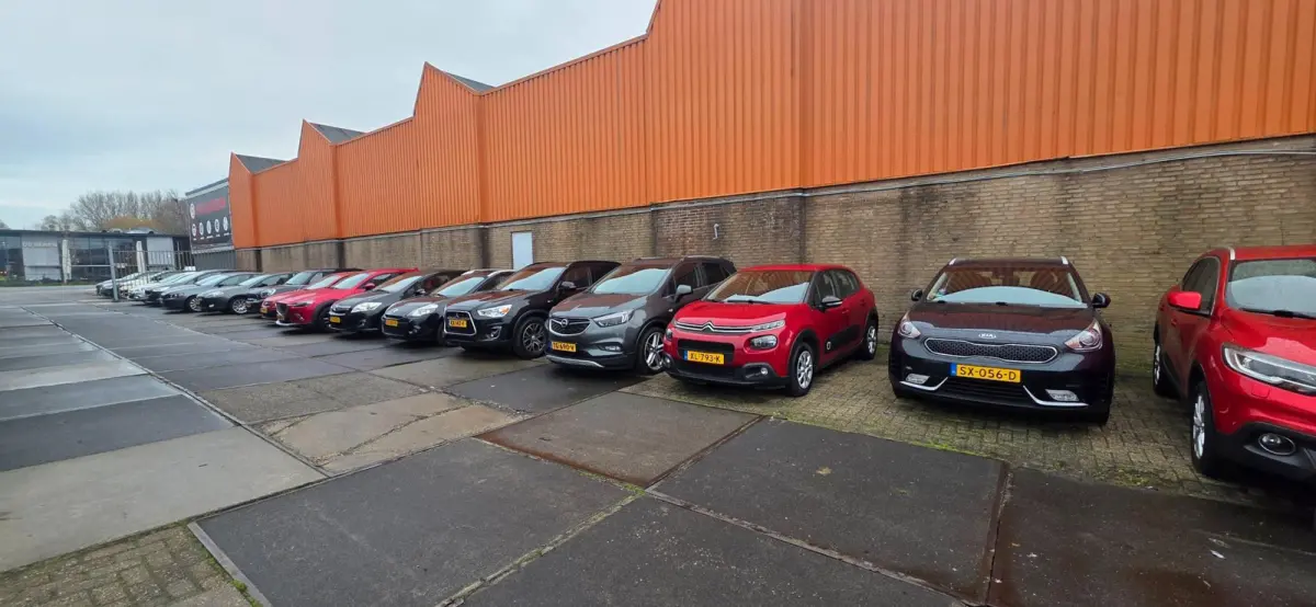 0.9 TCe Limited Trekhaak Navigatie 19" LM velgen Nieuwe APK Garantie