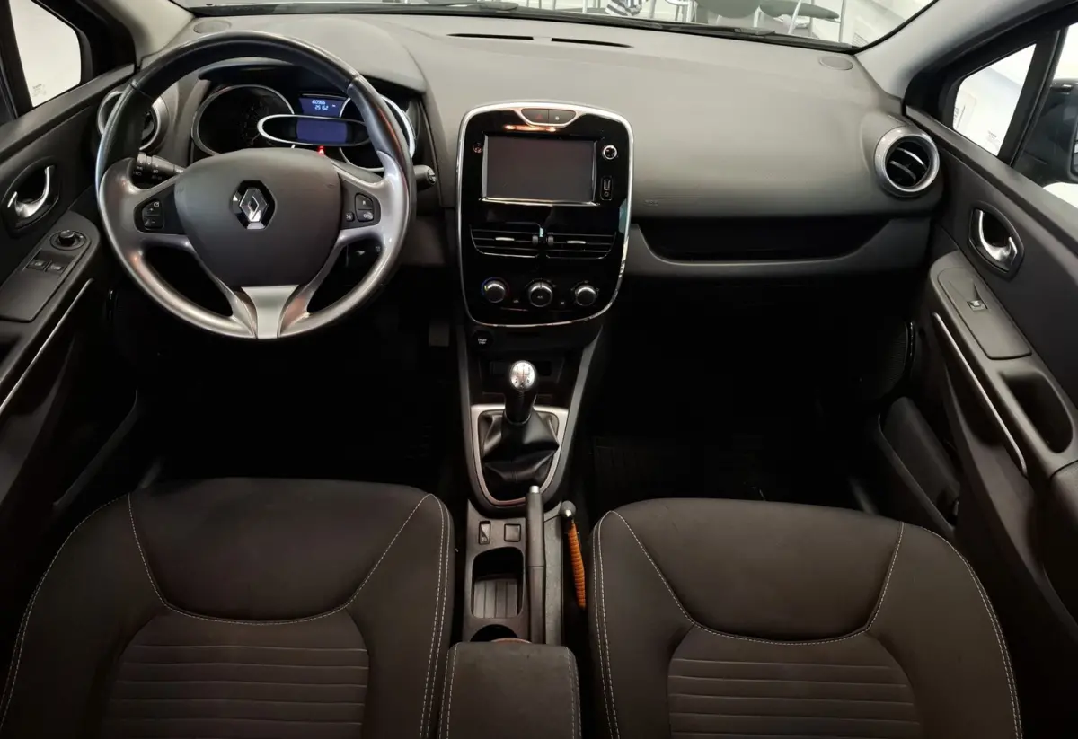 0.9 TCe Limited Trekhaak Navigatie 19" LM velgen Nieuwe APK Garantie