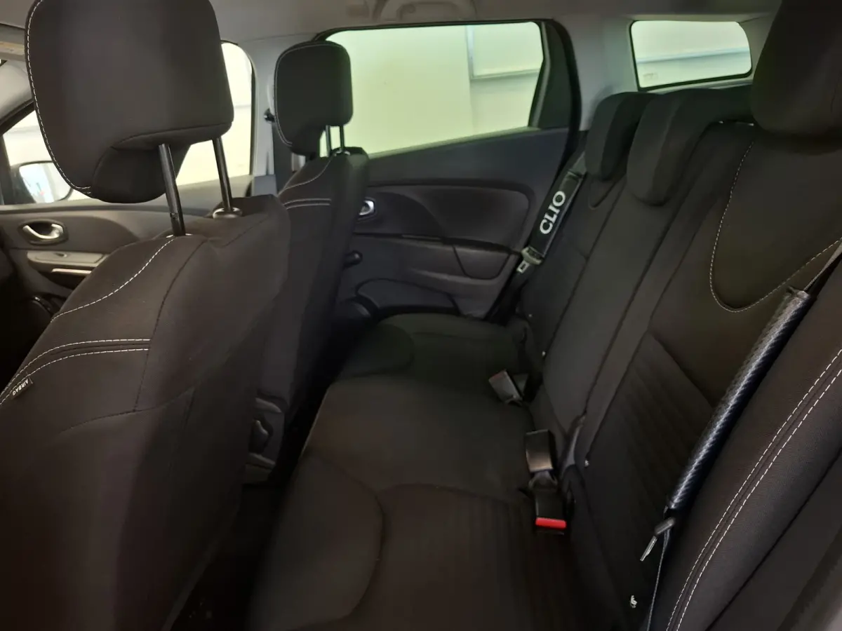 0.9 TCe Limited Trekhaak Navigatie 19" LM velgen Nieuwe APK Garantie