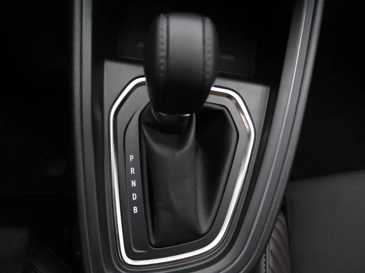 E-Tech Full Hybrid 145pk esprit Alpine 360 camera l stoel-stuurverwarming l blind spot warning l adaptive cruise