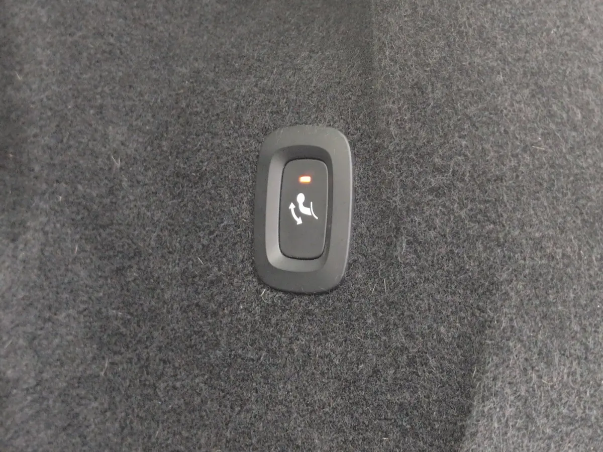 2.0 T5 AWD Inscription | VERWACHT | Camera | Trekhaak | Stuur verwarming | Cruise control |