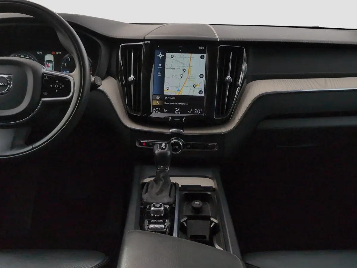 2.0 T5 AWD Inscription | VERWACHT | Camera | Trekhaak | Stuur verwarming | Cruise control |
