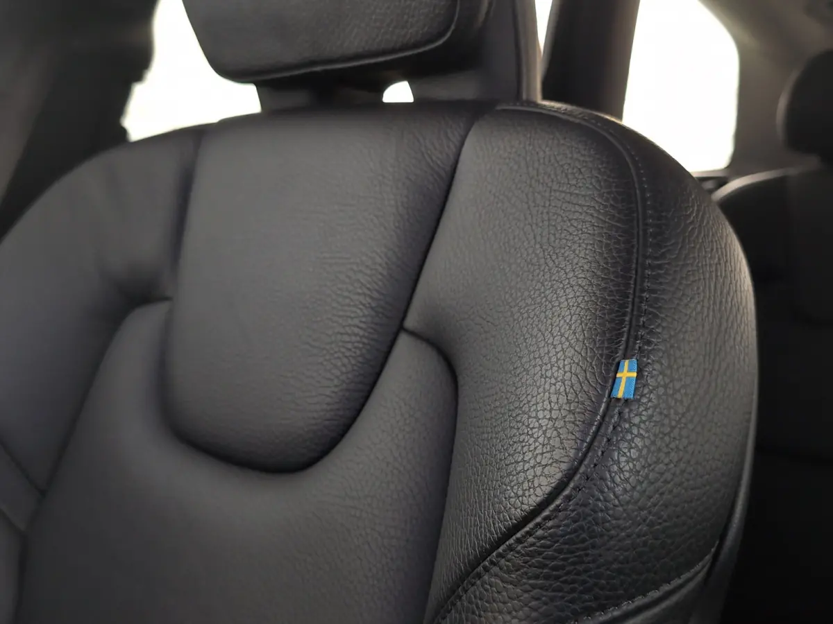 2.0 T5 AWD Inscription | VERWACHT | Camera | Trekhaak | Stuur verwarming | Cruise control |