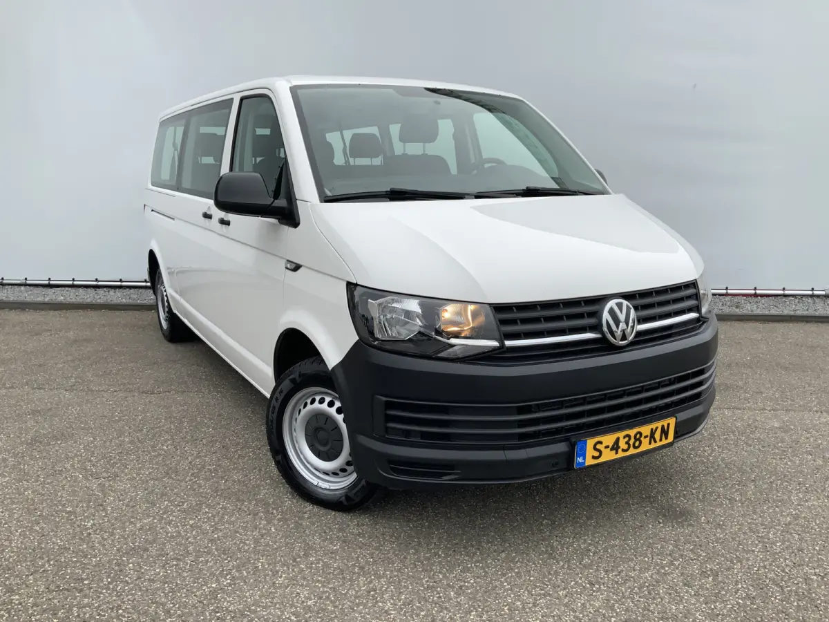Multivan BTW!! / BPM !! 2.0 TDI L2H1 Comfortline 8 Persoons Airco Cruise Navi Eurov 6
