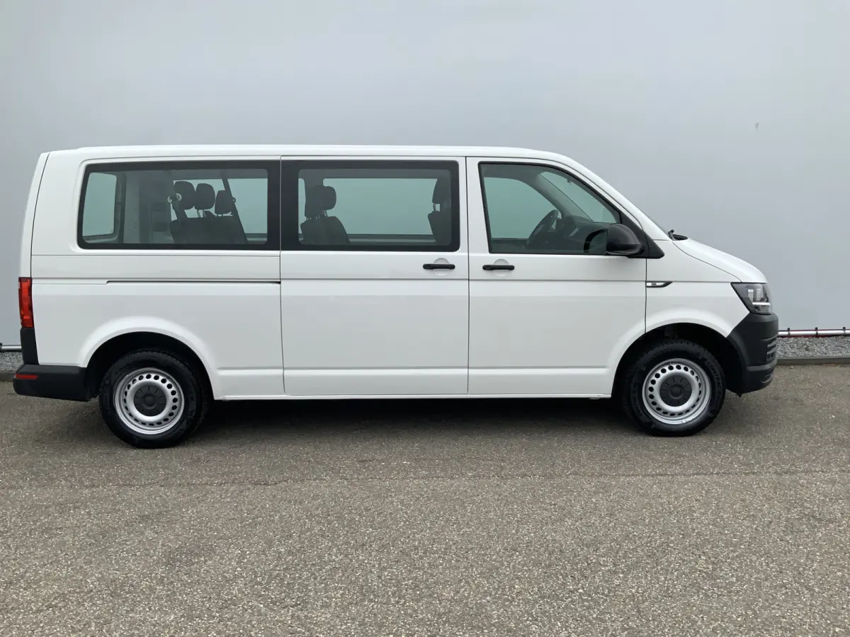 Multivan BTW!! / BPM !! 2.0 TDI L2H1 Comfortline 8 Persoons Airco Cruise Navi Eurov 6