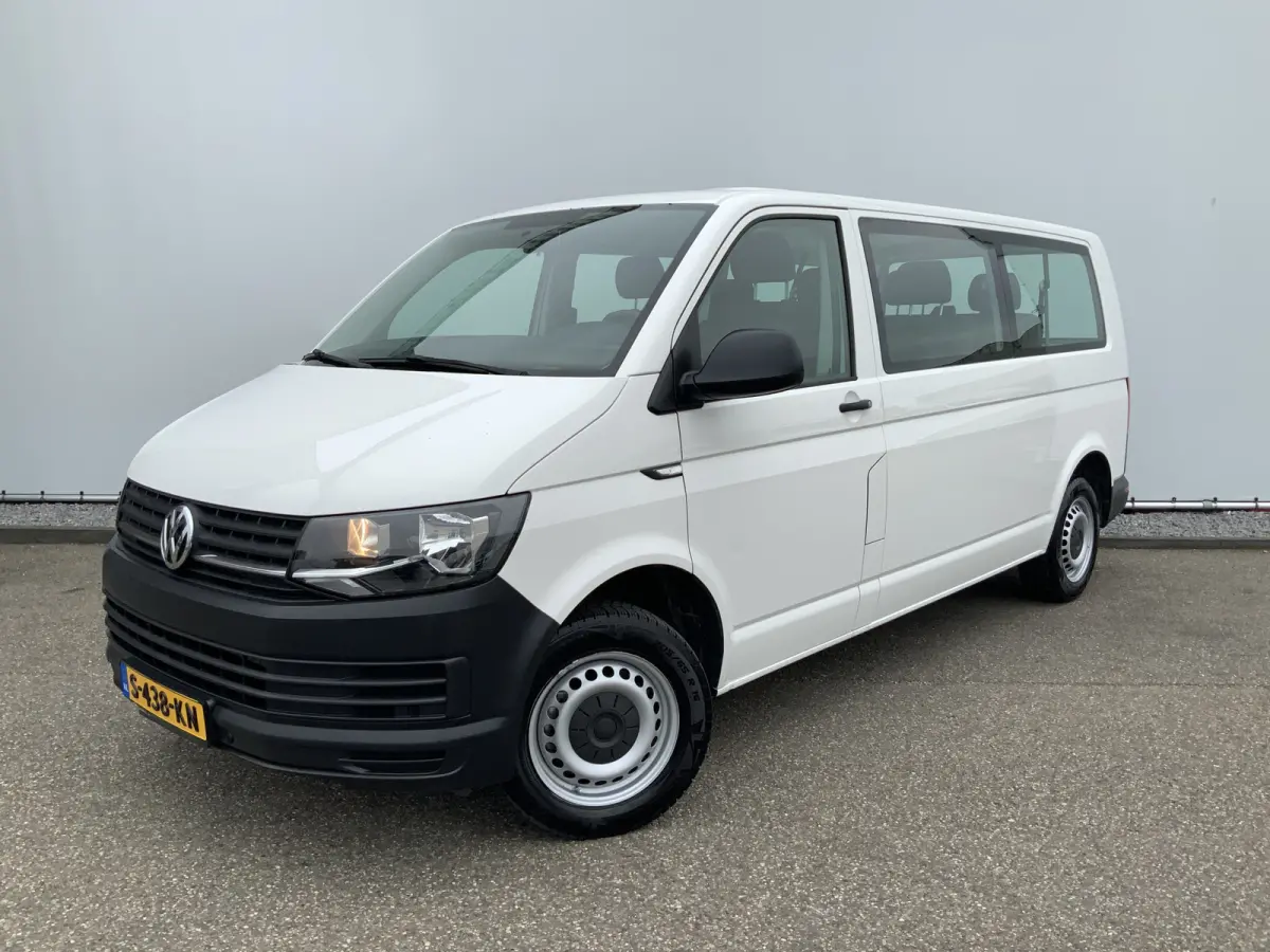 Multivan BTW!! / BPM !! 2.0 TDI L2H1 Comfortline 8 Persoons Airco Cruise Navi Eurov 6