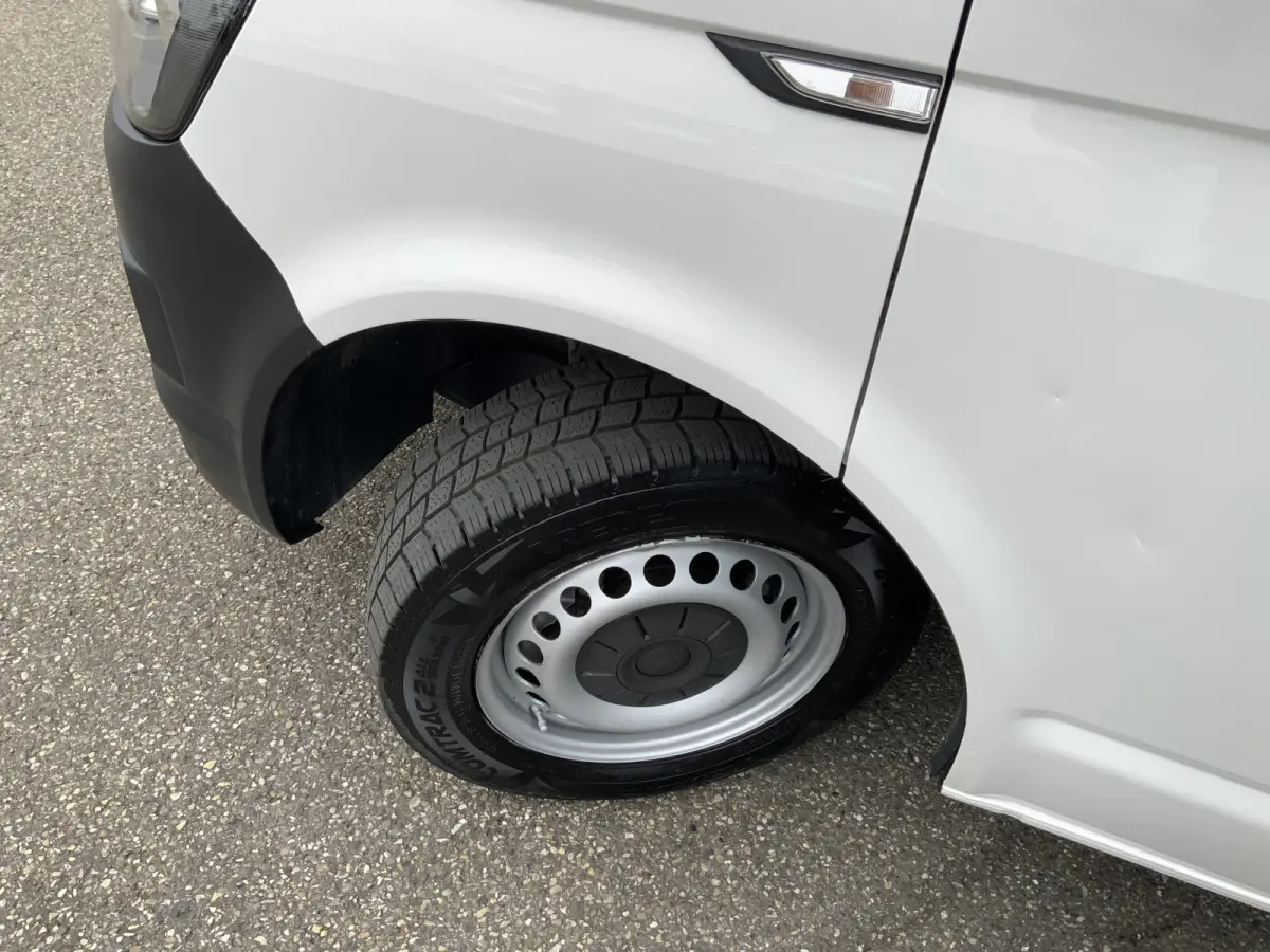 Multivan BTW!! / BPM !! 2.0 TDI L2H1 Comfortline 8 Persoons Airco Cruise Navi Eurov 6