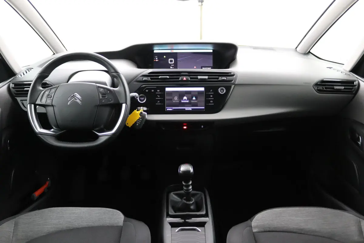 1.2*7-ZITS*CAM*HAAK*CARPLAY*NAVI*CRUISE*