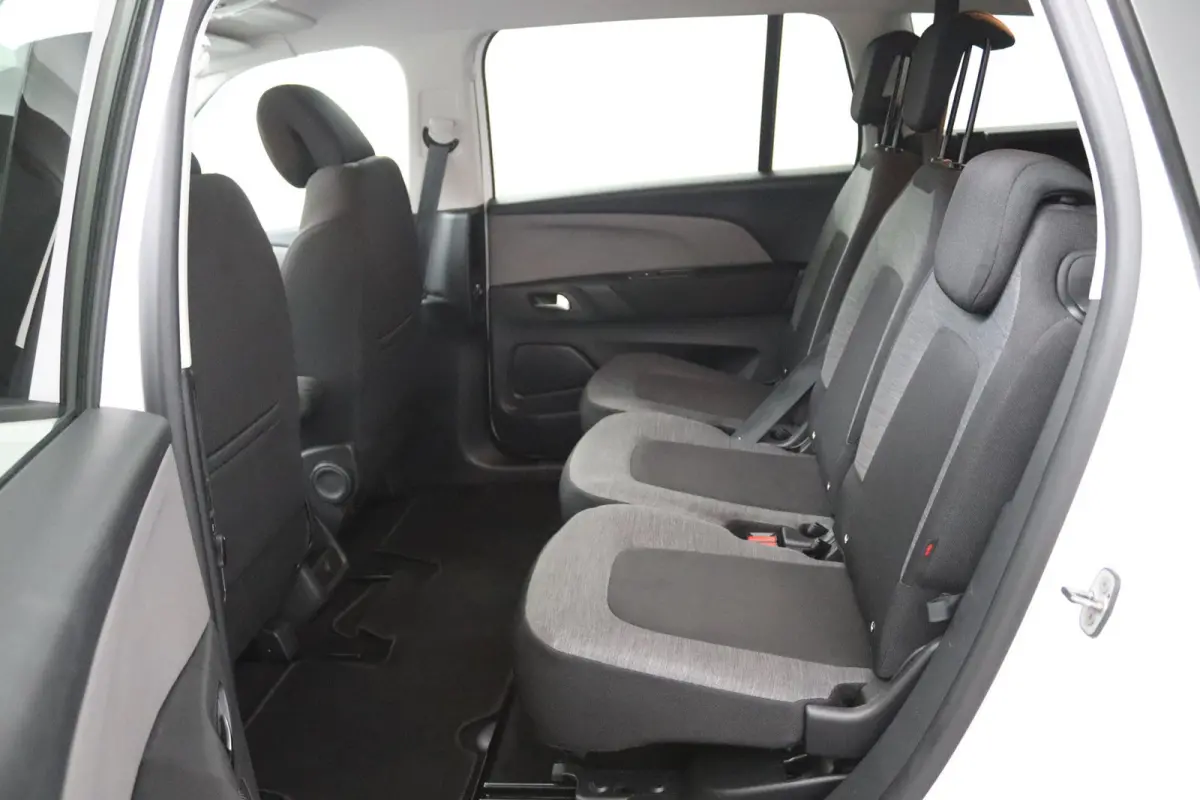1.2*7-ZITS*CAM*HAAK*CARPLAY*NAVI*CRUISE*