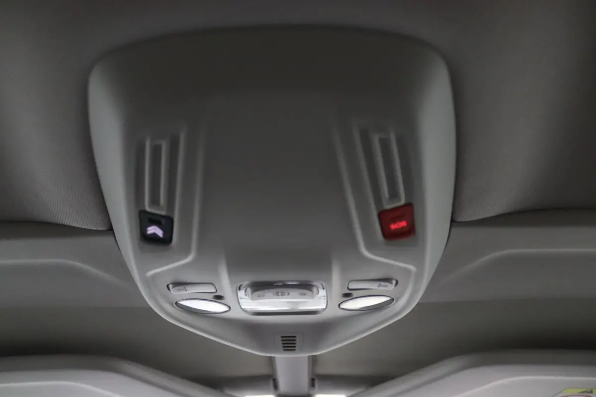 1.2*7-ZITS*CAM*HAAK*CARPLAY*NAVI*CRUISE*