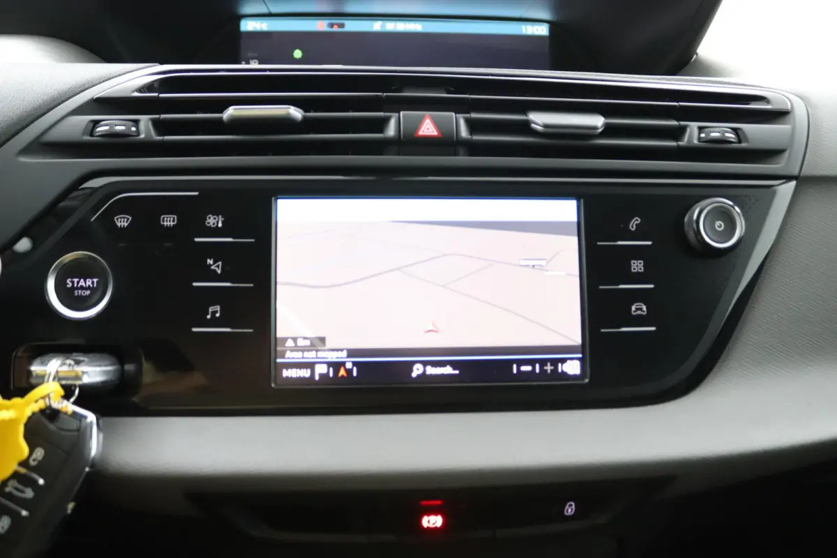 1.2*7-ZITS*CAM*HAAK*CARPLAY*NAVI*CRUISE*