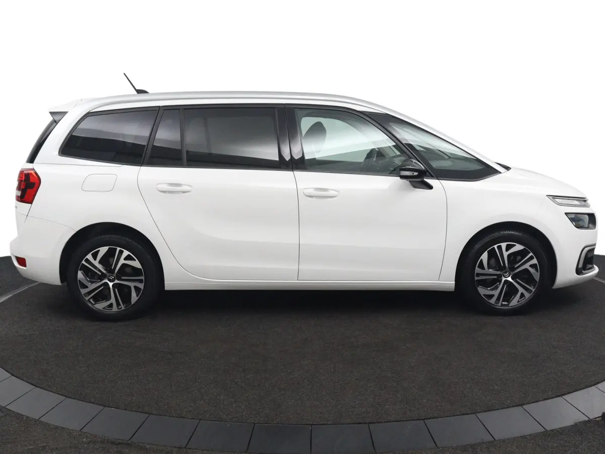 1.2*7-ZITS*CAM*HAAK*CARPLAY*NAVI*CRUISE*