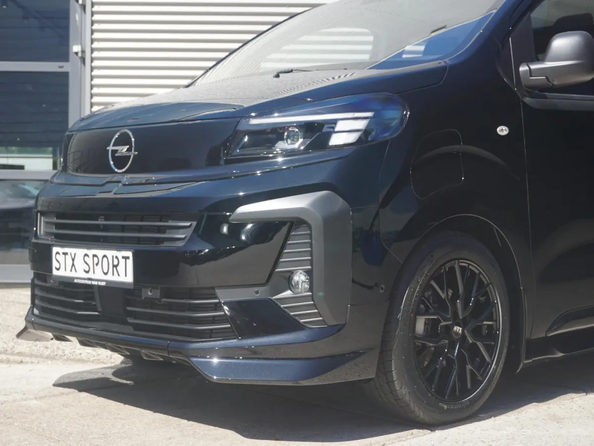 Vivaro-e 75kWh | STX Sport | Mooiste  bus van NL (!) | Lederen bekleding | Spoilerpakket | 18 inch Lichtmetalen velgen | Dynamic Comfort NAV Pakket | Winterpakket | 2x schuifdeur | Betimmeri