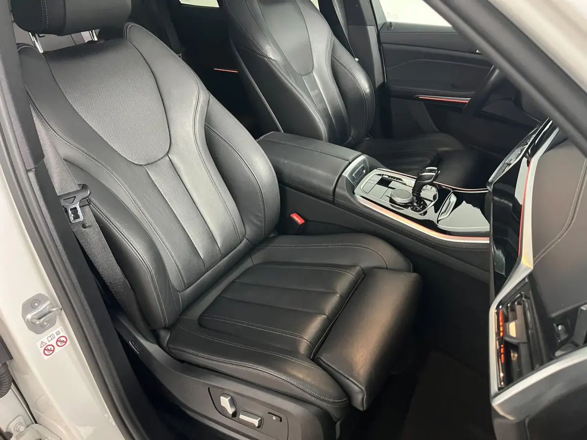XDrive40i High Executive|HUD|SFEER|LASER|INRUIL MOGELIJK