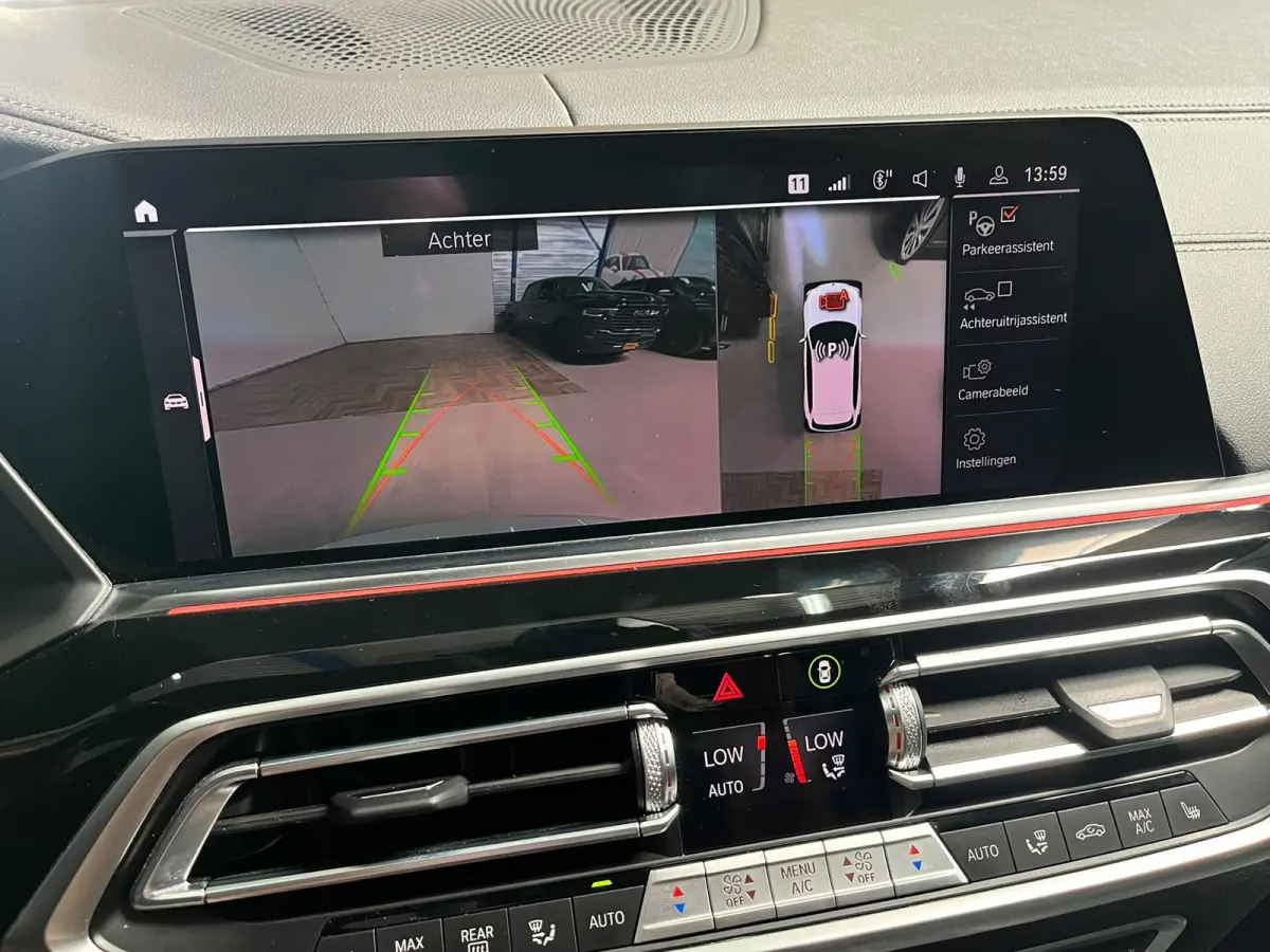 XDrive40i High Executive|HUD|SFEER|LASER|INRUIL MOGELIJK