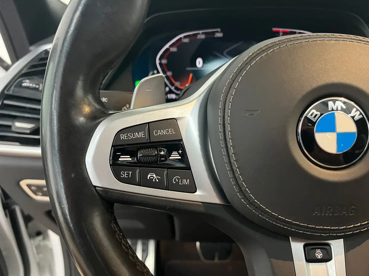 XDrive40i High Executive|HUD|SFEER|LASER|INRUIL MOGELIJK