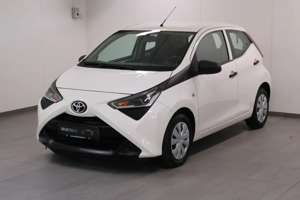 1.0 VVT-i x-fun | Airco!