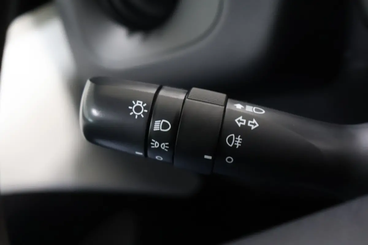 1.0 VVT-i x-fun | Airco!