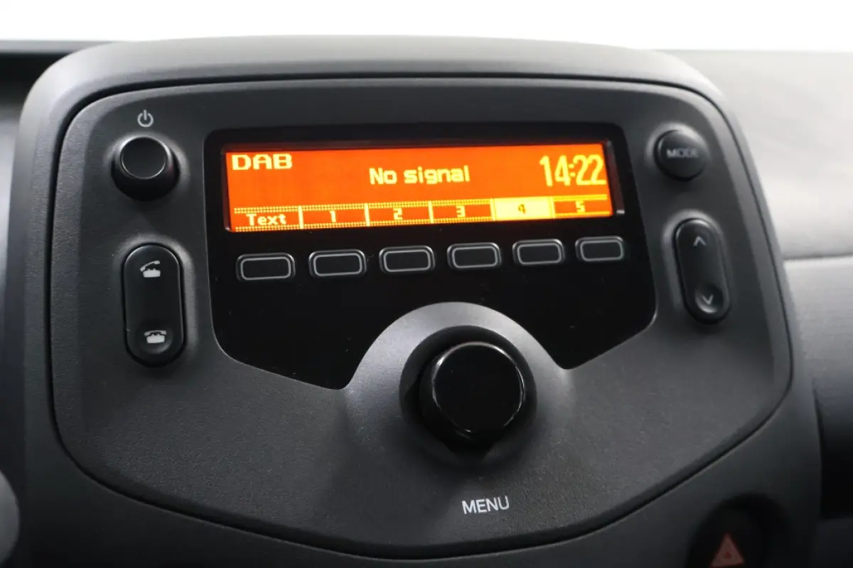 1.0 VVT-i x-fun | Airco!