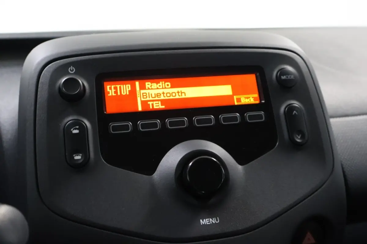 1.0 VVT-i x-fun | Airco!