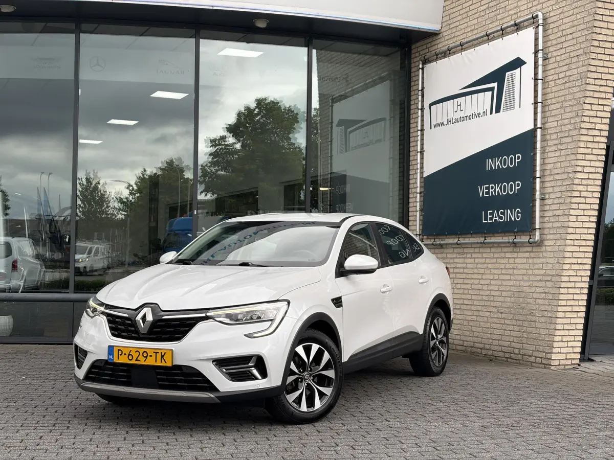 1.6 E-Tech Hybrid*LED*CAM*KEYLESS*NAVI*CLIMA*LANE*