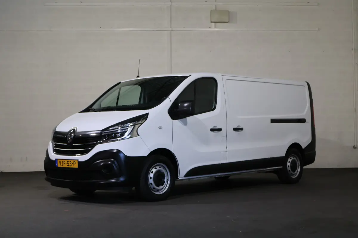 2.0 dCi 120pk L2 H1 2x Schuifdeur Airco Navigatie Trekhaak