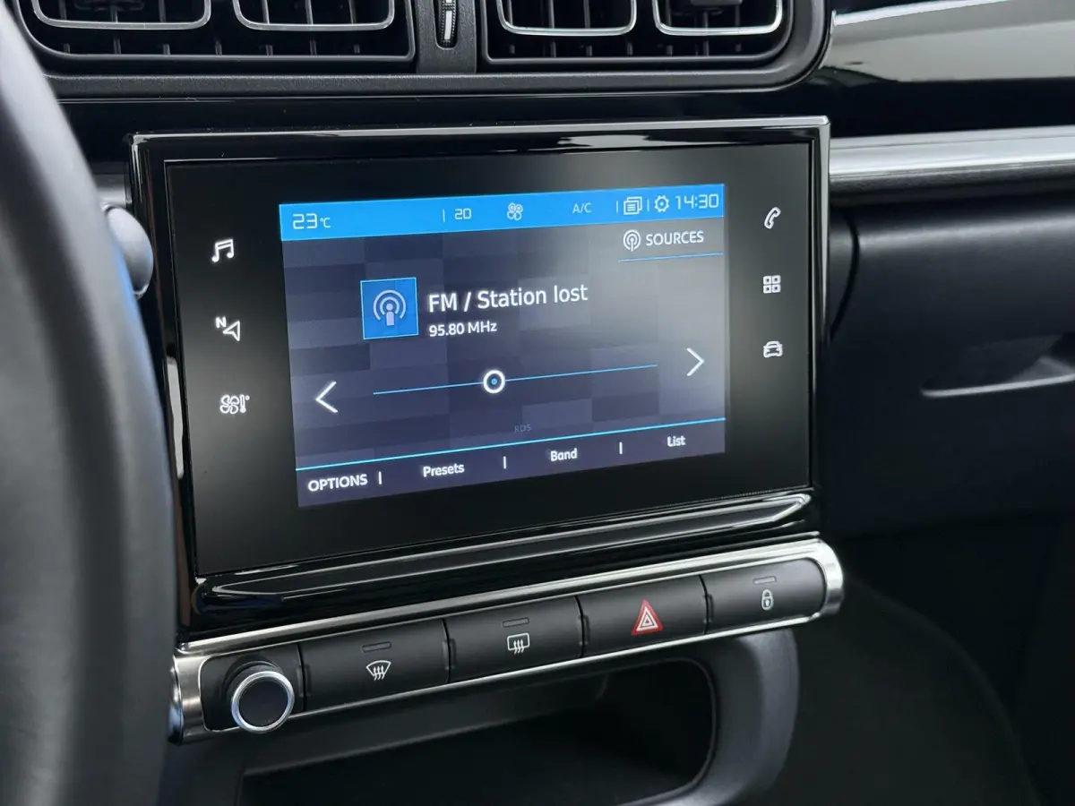 Shine 110pk Automaat | 1ste eigenaar | Navigatie | Camera achter | Lichtmetalen velgen | Automatische airco | Cruise control | Apple Carplay en Android auto