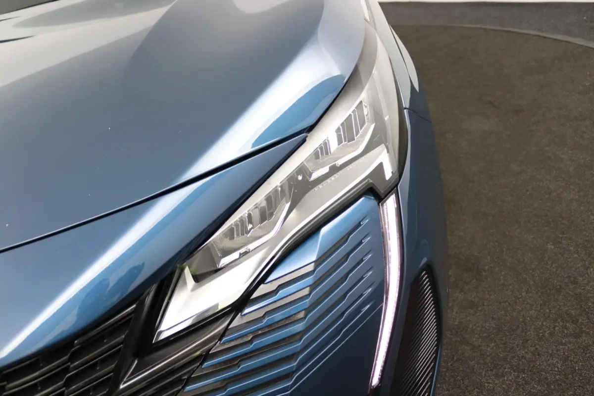 1.2 Allure*HAAK*CAM*ACC*CARPLAY*LED*NAVI*KEYLESS*