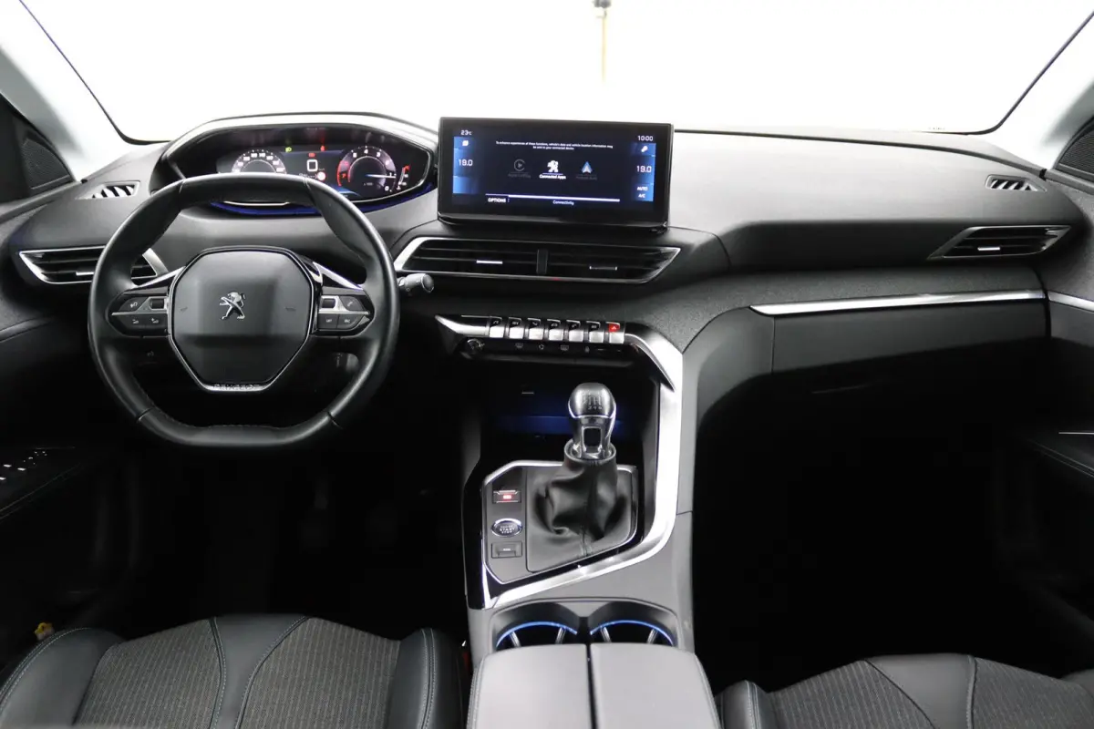 1.2 Allure*HAAK*CAM*ACC*CARPLAY*LED*NAVI*KEYLESS*