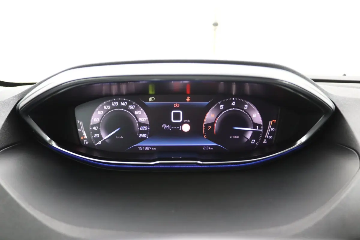 1.2 Allure*HAAK*CAM*ACC*CARPLAY*LED*NAVI*KEYLESS*