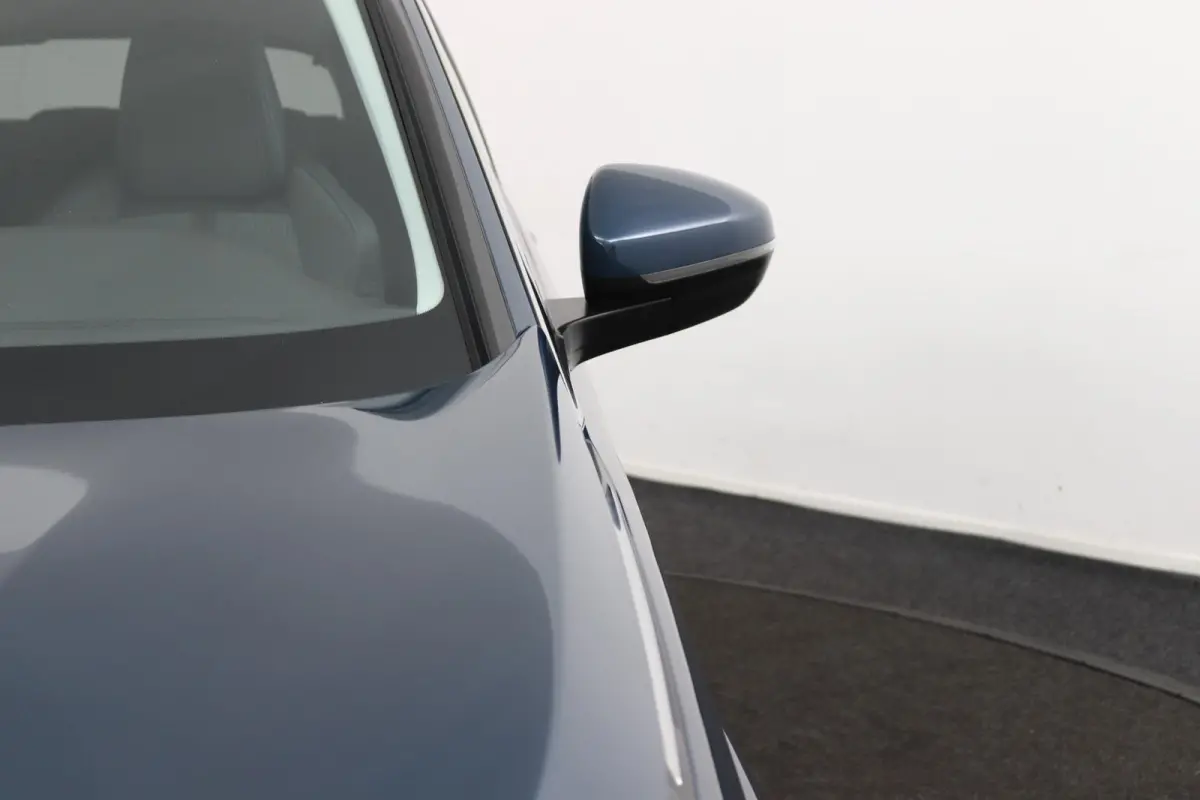 1.2 Allure*HAAK*CAM*ACC*CARPLAY*LED*NAVI*KEYLESS*