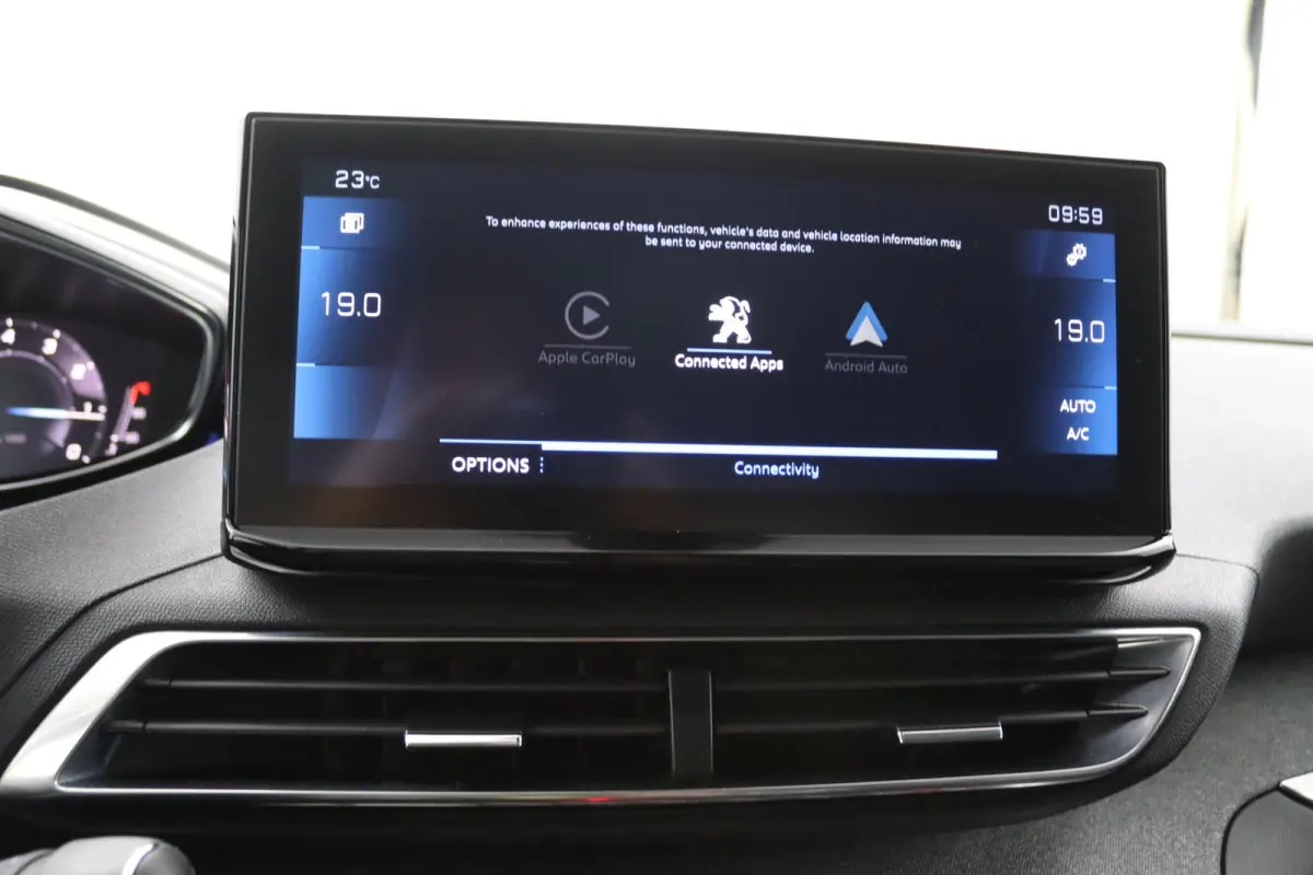 1.2 Allure*HAAK*CAM*ACC*CARPLAY*LED*NAVI*KEYLESS*