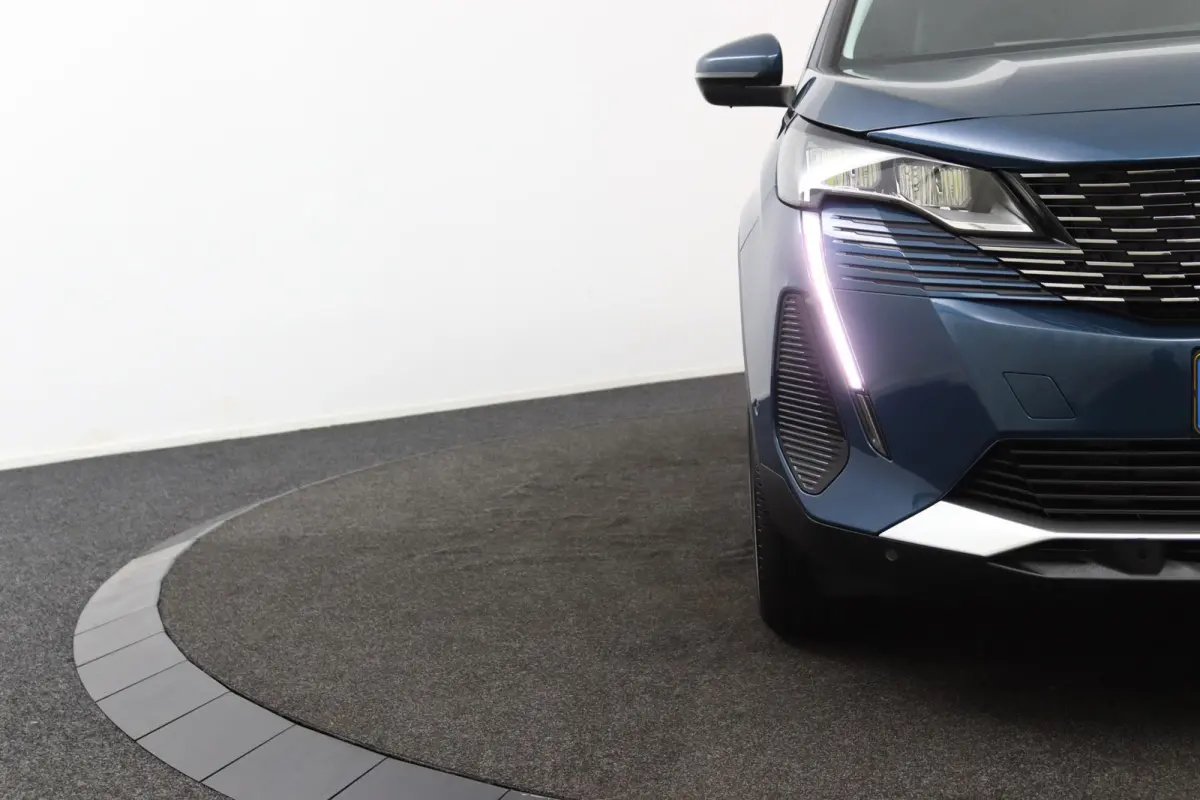 1.2 Allure*HAAK*CAM*ACC*CARPLAY*LED*NAVI*KEYLESS*